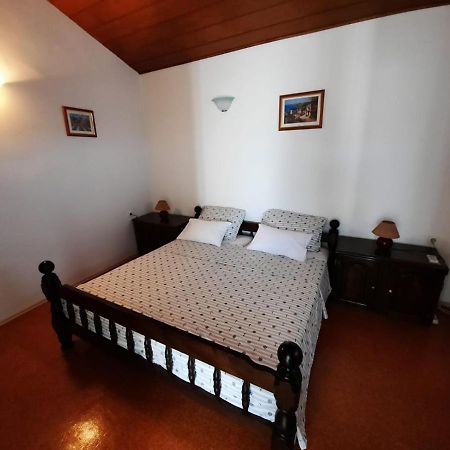 Apartment Baratula Murter Luaran gambar
